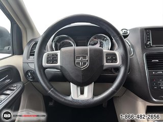 2016 Dodge Grand Caravan in Granby, Quebec - 14 - w320h240px