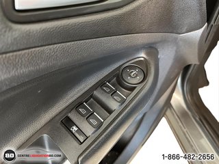 2015 Ford Escape in Granby, Quebec - 9 - w320h240px