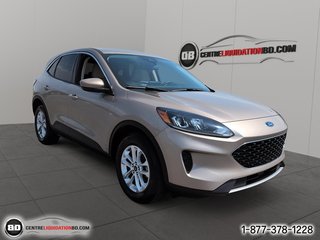 Ford Escape SE AWD 2020 à Granby, Québec - 3 - w320h240px