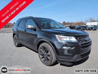 Ford Explorer XLT V6 3.5L 4WD 7 PASSAGERS 2018 à Granby, Québec - 2 - w320h240px