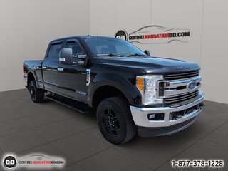 2017 Ford Super Duty F-250 SRW in Granby, Quebec - 3 - w320h240px