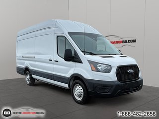 2022 Ford Transit Cargo Van 250 AWD in Granby, Quebec - 3 - w320h240px