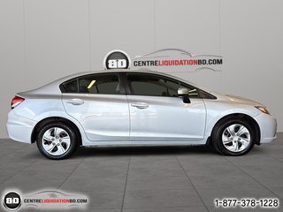 2015 Honda Civic Sedan LX MANUELLE in Granby, Quebec - 4 - w320h240px