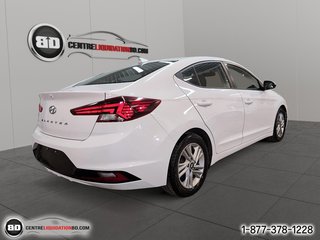 2020 Hyundai Elantra Preferred in Granby, Quebec - 6 - w320h240px