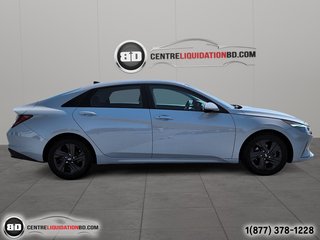 2022 Hyundai Elantra Preferred in Granby, Quebec - 4 - w320h240px