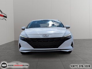 2023 Hyundai Elantra PREFFERED in Granby, Quebec - 2 - w320h240px