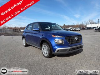 Hyundai Venue ESSENTIAL 2023 à Granby, Québec - 4 - w320h240px