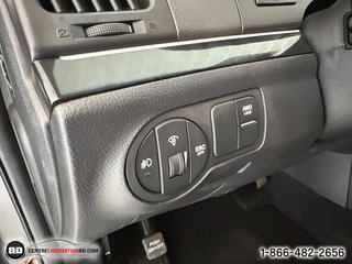 2010 Hyundai Veracruz in Granby, Quebec - 12 - w320h240px