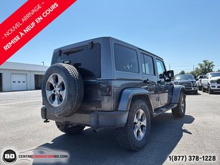 2016 Jeep Wrangler Unlimited SAHARA CUIR 2 TOITS in Granby, Quebec - 6 - w320h240px
