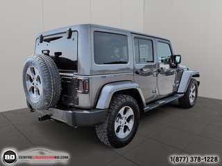 2016 Jeep Wrangler Unlimited SAHARA CUIR 2 TOITS in Granby, Quebec - 6 - w320h240px