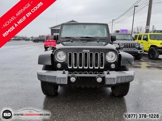 Jeep Wrangler Unlimited SAHARA V6 3.6L CUIR 2017 à Granby, Québec - 2 - w320h240px