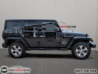2017 Jeep Wrangler Unlimited Sahara V6 3.6L CUIR in Granby, Quebec - 4 - w320h240px