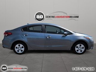 2018 Kia Forte in Granby, Quebec - 4 - w320h240px
