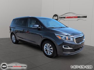 2020 Kia Sedona LX in Granby, Quebec - 3 - w320h240px