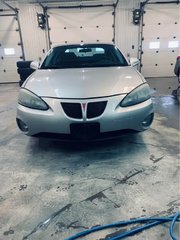 2005 Pontiac Grand Prix in Granby, Quebec - 2 - w320h240px