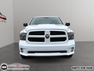 2021 Ram 1500 Classic Express QUAD CAB V6 3.6L 4X4 in Granby, Quebec - 2 - w320h240px
