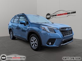 2022 Subaru Forester Touring in Granby, Quebec - 3 - w320h240px