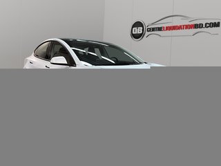 Tesla Model 3 SR+ 2022 à Granby, Québec - 3 - w320h240px