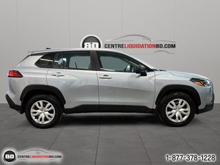 Toyota COROLLA CROSS  2022 à Granby, Québec - 4 - w320h240px