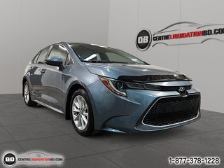 2020 Toyota Corolla XLE in Granby, Quebec - 3 - w320h240px