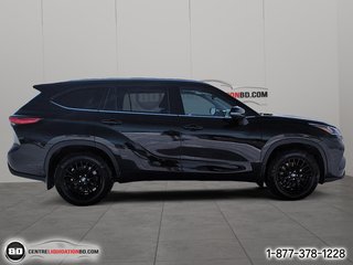 2020 Toyota Highlander XLE 8 PASSAGERS in Granby, Quebec - 4 - w320h240px