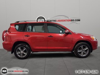 Toyota RAV4 AWD 2012 à Granby, Québec - 4 - w320h240px