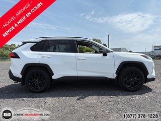 Toyota RAV4 LE AWD 2020 à Granby, Québec - 5 - w320h240px