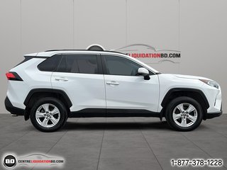 2021 Toyota RAV4 in Granby, Quebec - 4 - w320h240px