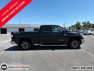 2018 Toyota Tundra SR5 Plus in Granby, Quebec - 5 - w320h240px