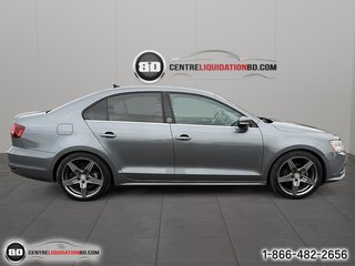 Jetta Sedan Wolfsburg Edition TSI 2017 à Granby, Québec - 4 - w320h240px