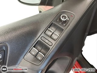 2012 Volkswagen Tiguan in Granby, Quebec - 10 - w320h240px