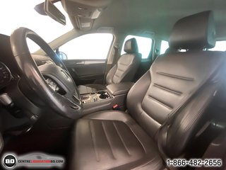 Volkswagen Touareg  2011 à Granby, Québec - 15 - w320h240px