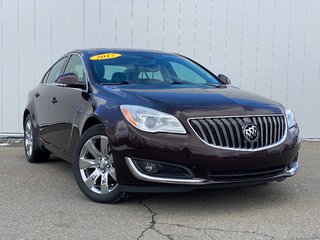 2017 Buick Regal Premium I Leather | MoonRoof | Cam | USB | Keyless