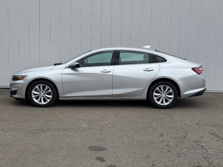 2022  Malibu LT | Cam | USB | HtdSeats | Warranty to 2027 in Saint John, New Brunswick - 4 - w320h240px