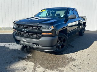 2017  Silverado 1500 Black Out Edition | Cam | USB | 20s | Bluetooth in Saint John, New Brunswick - 3 - w320h240px