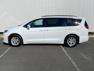 2022  Pacifica Touring-L | Leather | 7-Pass | Warranty to 2027 in Saint John, New Brunswick - 6 - w320h240px