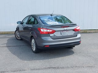 2012 Ford Focus Titanium | HtdSeats | Keyless | USB | XM Radio in Saint John, New Brunswick - 5 - w320h240px