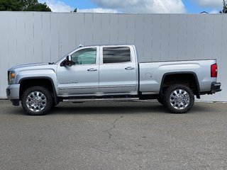 GMC Sierra 2500HD DENALI | Diesel | SunRoof | Cam | HtdWheel 2019 à Saint John, Nouveau-Brunswick - 4 - w320h240px