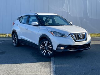 2020 Nissan Kicks SV | Cam | USB | XM | HtdSeats | Warranty to 2025