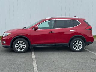 2017 Nissan Rogue S | Cam | USB | Bluetooth | Keyless | Cruise in Saint John, New Brunswick - 4 - w320h240px