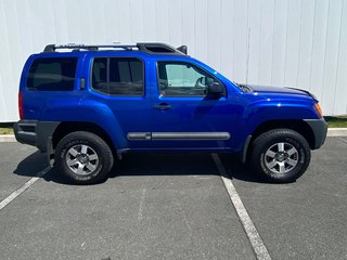 2012 Nissan Xterra PRO-4X | XM | Bluetooth | RoofLights | SkidPlates