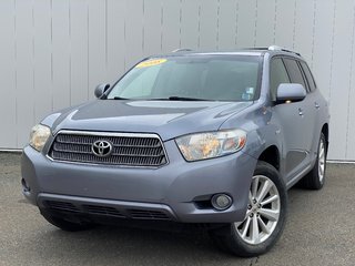 2008 Toyota Highlander hybrid in Antigonish, Nova Scotia - 3 - w320h240px
