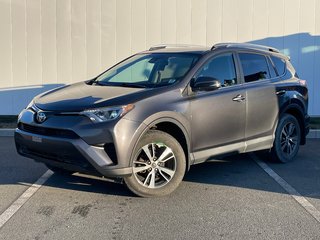 2018 Toyota RAV4 in Antigonish, Nova Scotia - 3 - w320h240px