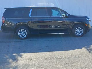 2023 Chevrolet Suburban in Antigonish, Nova Scotia - 2 - w320h240px