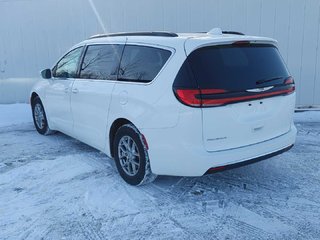 2022 Chrysler Pacifica Touring | Cam | USB | HtdSeats | Warranty to 2027 in Saint John, New Brunswick - 5 - w320h240px