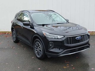 2024 Ford Escape PLUG IN HYBRID | Cam | USB | Warranty to 2032