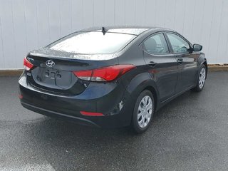 2015 Hyundai Elantra in Antigonish, Nova Scotia - 3 - w320h240px