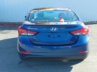 2016 Hyundai Elantra LE | USB | PwrLocks | PwrWindows in Saint John, New Brunswick - 4 - w320h240px