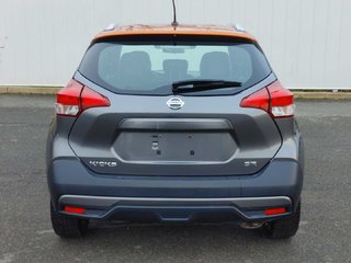 2018  KICKS SR | Leather | SunRoof | Cam | USB | XM | HtdWheel in Saint John, New Brunswick - 4 - w320h240px