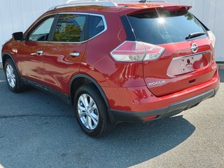2016 Nissan Rogue SV | Cam | USB | Heated Seats in Saint John, New Brunswick - 5 - w320h240px